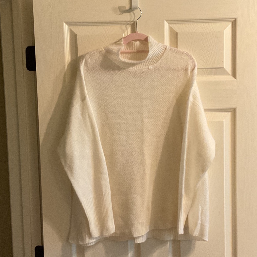 Elegant White Women's Sweater